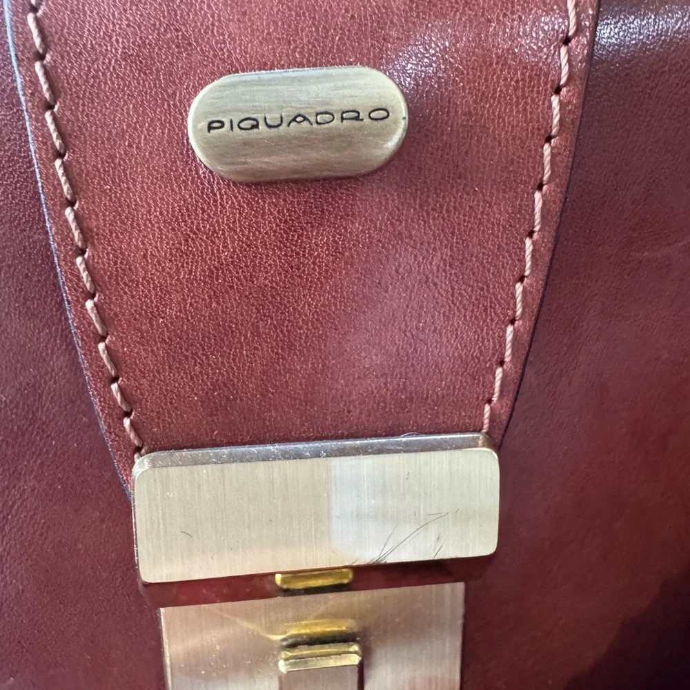 Elegant Brown Leather Briefcase
